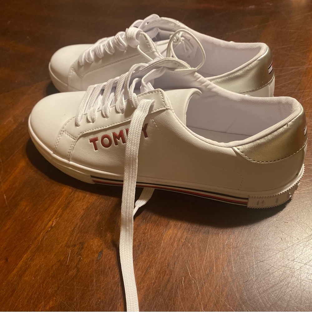 Tommy Hilfiger Sz7.5 Women’s Shoes - Picture 8 of 10